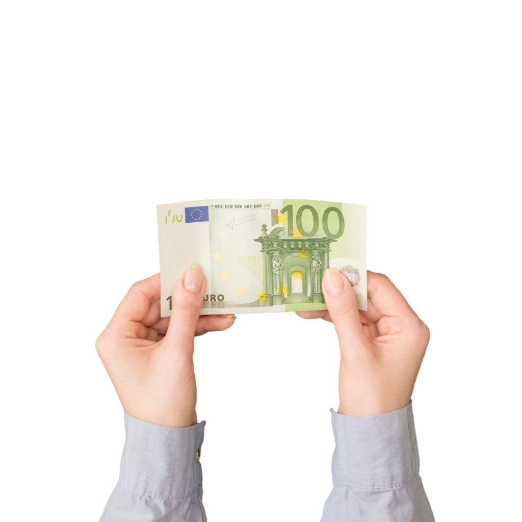 Jemand hält einen 100 Euro Schein in den Händen.
